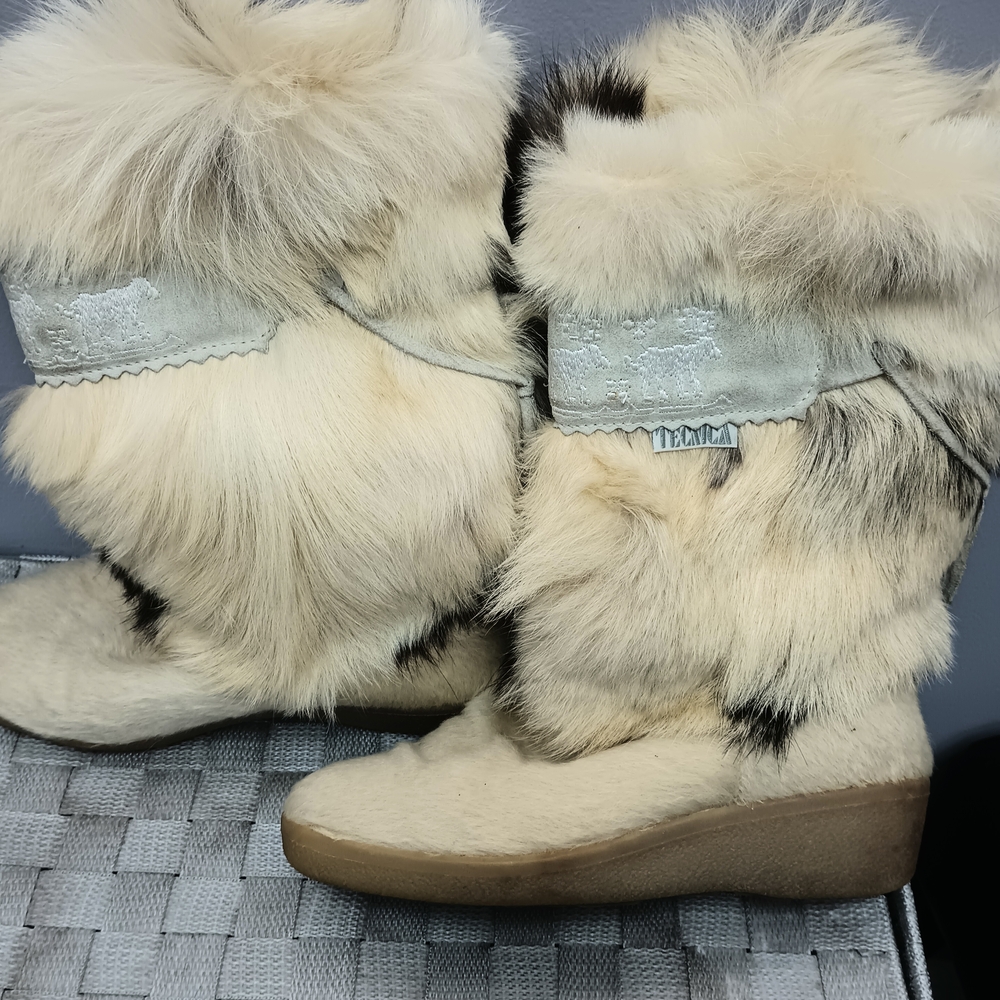 Tecnica Cream and Black Faux Fur Boots